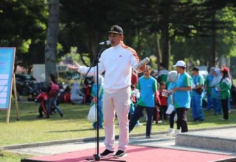 Bupati Parosil Mabsus menyampaikan Sambutan Dalam Rangka HKN