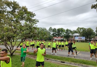 Dandim 0209/LB Olahraga Bersama Anggota