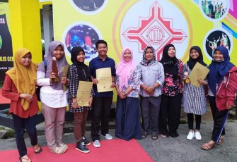 Dibidang Seni Siswa Siswi SMPN 1 Ransel Raih Prestasi