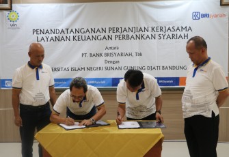 Penandatanganan Kerjasama Layanan Keuangan Perbankan Syariah