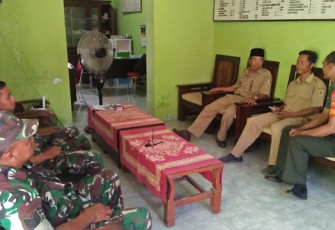 Babinsa Nangsri Pererat Hubungan Silaturahmi Dengan Perangkat Desa  