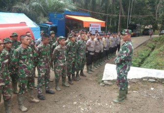 Kasdim 0209/LB Koordinir Penanggulangan Bencana Banjir di Labura saat gelar apel pagi