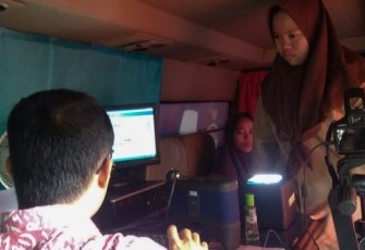 Proses Perekaman Elektronik Kartu Tanda Penduduk di SMKN 3 Kota Bengkulu 