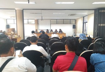Suasana Hearing Komisi III DPRD Kabupaten Blitar bersama GANNAS Blitar dan dinas terkait Pemkab Blitar 
