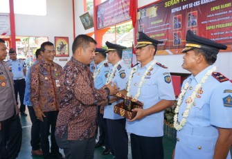 Dandim Batang Letkol Kav Henry Rudi Judianto Napitupulu Hadiri Sertijab Enam Kepala UPT di Rutan Batang