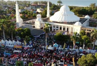 Ribuan Masyarakat Antusias Ikuti Jalan Santai Hidayah Dalam Rangka Menyambut Hari Jadi Kota Bengkulu ke-301