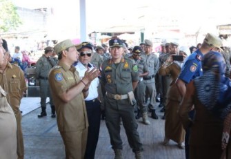 Wakil Wali Kota Bengkulu Dedy Wahyudi Saat Mengunjungi Pasar Panorama 