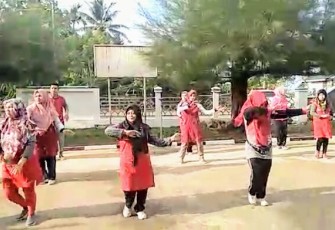 Camat Teupah Barat Senam Bersama Dengan Unsur Muspika