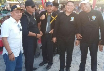 Kepala Dinas Pendidikan Kabupaten Batu Bara Ilyas Sitorus SE M.Pd (Tenggah) bersama ketua Kadin Batu Bara Ok Faisal Djalil.