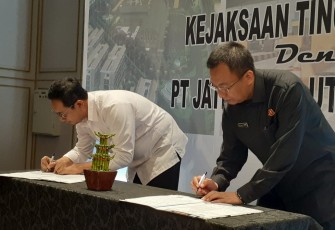 PT JGU MoU dengan Kejati Jatim Bidang Hukum dan TUN
