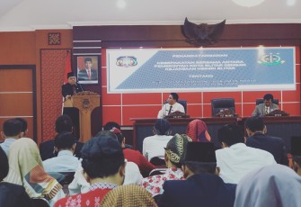 Plt Walikota Blitar Santoso saat memberikan sambutan dalam acara penandatanganan MoU bersama Kejari Blitar