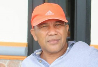 Plt Kadis PMD Kabupaten SBB Maluku Moksen Pellu