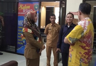 Dokter Kepresidenan RI Muhammad Yamin Saat Mengunjungi RSHD Kota Bengkulu 