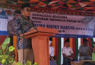 Fairuz Akhyar anggota DPRK Aceh Singkil.