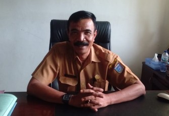 Kepala Dinas Ketenagakerjaan dan Transmigrasi Drs Fahrudin 