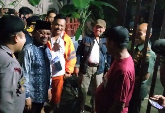 Walkot Tangerang Kunjungi Posko Banjir Kodim 0506/Tgr di Mutiara Peluit