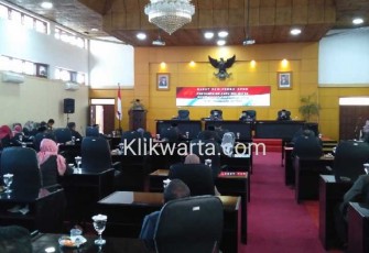 Sidang Paripurna Penyampaian LKPJ Walikota Blitar Tahun 2019