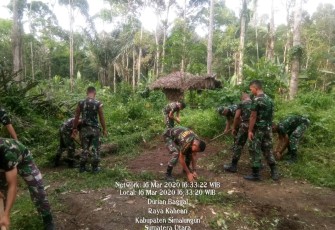Satgas TMMD Kodim 0207/SML Bentuk Program Pelatihan Khusus Muda Mudi dan Pembersihan Lapangan Volly di Nagori Durian Banggal 