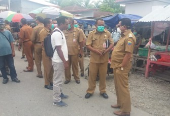 Pemda SBB Pantau Harga Sembako