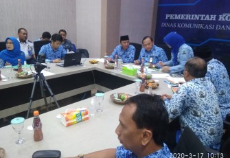 Wali Kota dan Wakil Wali Kota Tegal Siaran Video Conference Gubernur Jateng