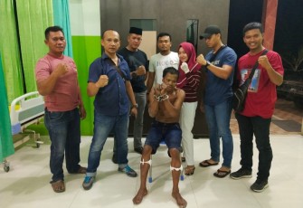 Jiweng saat dilumpuhkan