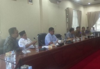 DPRD Kota Bengkulu Lakukan Hearing Dengan Nelayan dan Pedagang PPI Pilau Baai 