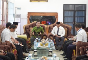 Wakil Gubernur Bengkulu saat dalam pertemuan