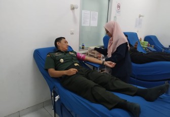 Dandim Pati pelopori untuk donor darah