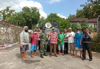 Babinsa Beji Imbau Warga
