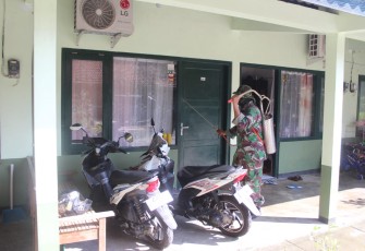 Penyemprotan disinfektan di fasilitas dinas Kodim 0718/Pati