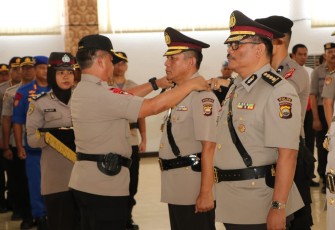 Kapolda Bengkulu Pimpin Sertijab Dir Reskrimsus dan Kabid Propam. (Foto :Tribratanewsbengkulu.com)