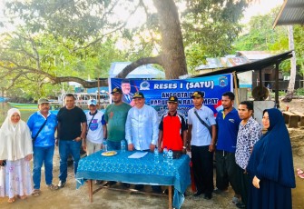 Foto bersama usai serap aspirasi warga
