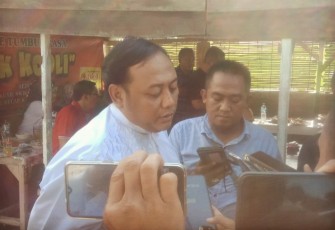 Wali Kota Tegal Dedy Yon Supriyono SE.MM saat diwawancarai