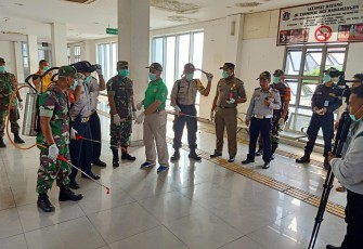 Danramil 04/Pulogadung Bersama Tiga Pilar Lakukan Pencegahan Covid-19