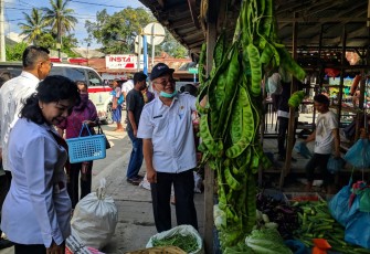 Pemkab Samosir Tinjau Harga Pangan dan Ketersediaan Sembilan Bahan Pokok