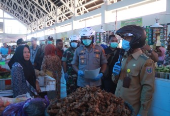Bupati Batang Imbau Warga Utamakan Social Distancing