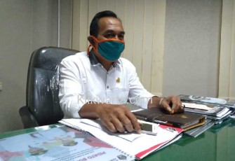 Ketua Komisi II DPRD Kabupaten Blitar Idris Narbawi (foto : Faisal NR / Klikwarta.com) 