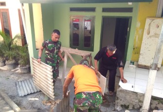 Alamsyah pemilik rumah yang mendapat bantuan rehab Rumah Tidak Layak Huni