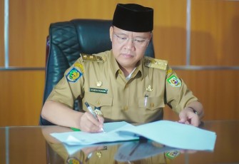 Gubernur Bengkulu Rohidin Mersyah