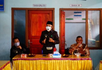 Bupati Bengkulu Selatan Gusnan Mulyadi Lantik Anggot BPD 