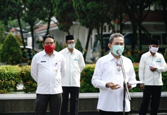 Bupati Pati merespon pasien yang sembuh 