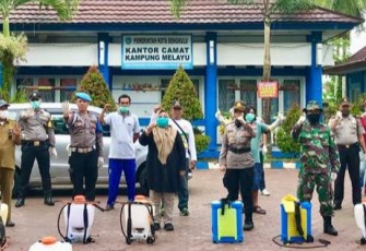 Penyemprotan Disinfektan 