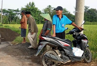 Kami Masih Tidak Percaya TNI Bangun Jalan di Pantirejo