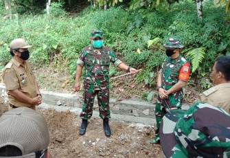 Dandim Puji Kekompakan Personil Satgas TMMD Dengan Warga Yang Semangat Kerja di Kokasi TMMD