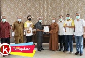 Masyarakat Tionghoa Asahan Kembali Serahkan Bantuan APD 