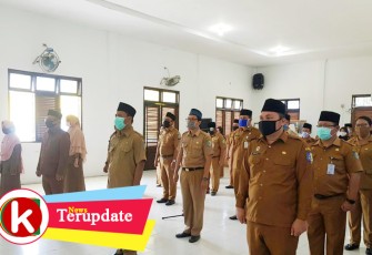 Pejabat Eselon II III dan IV saat dilantik