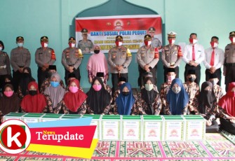 Kegiatan Bakti Sosial Polres Batanghari kepada Panti Asuhan Dharma Ibu Kecamatan Muara Bulian