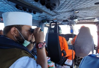 Wali Kota Bengkulu Helmi Hasan Ikut Mencari Nelayan Yang Hilang Dengan Helikopter
