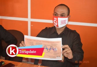 Ketua KPU Kota Blitar Choirul Umam