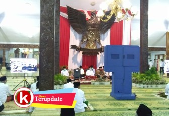 Suasana Doa Lintas Agama dan Pengajian Akbar Peringatan Haul Bung Karno ke 50 (foto: Faisal NR / Klikwarta.com) 